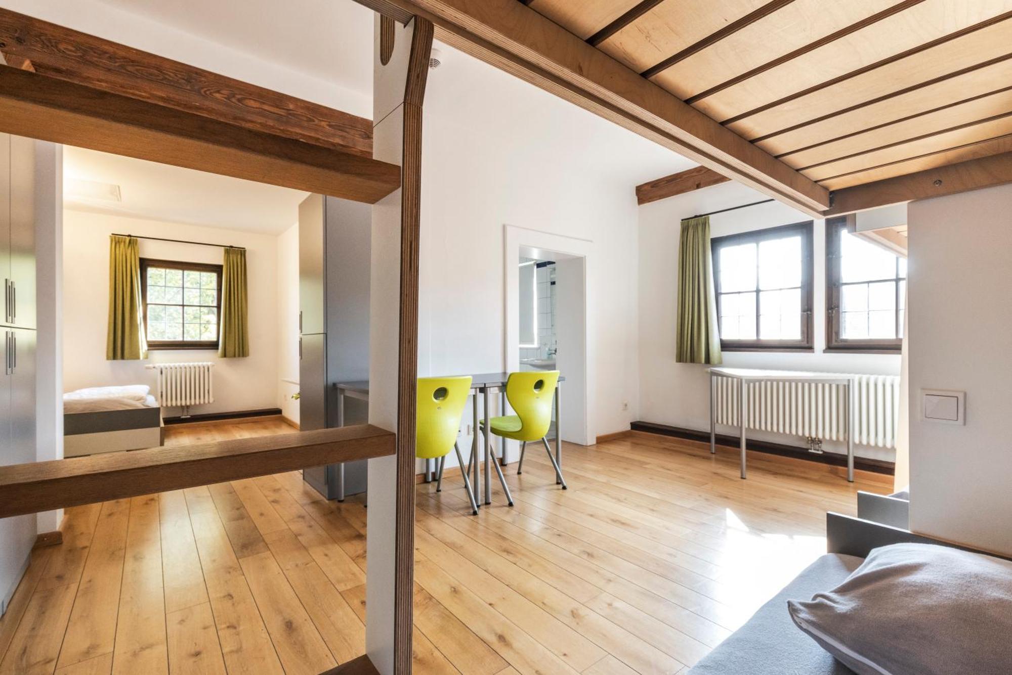 Jugendherberge Dinkelsbuehl - Youth Hostel Екстериор снимка